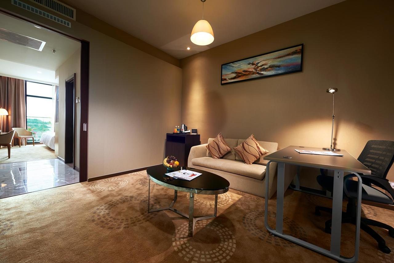 Purest Hotel Sungai Petani Buitenkant foto
