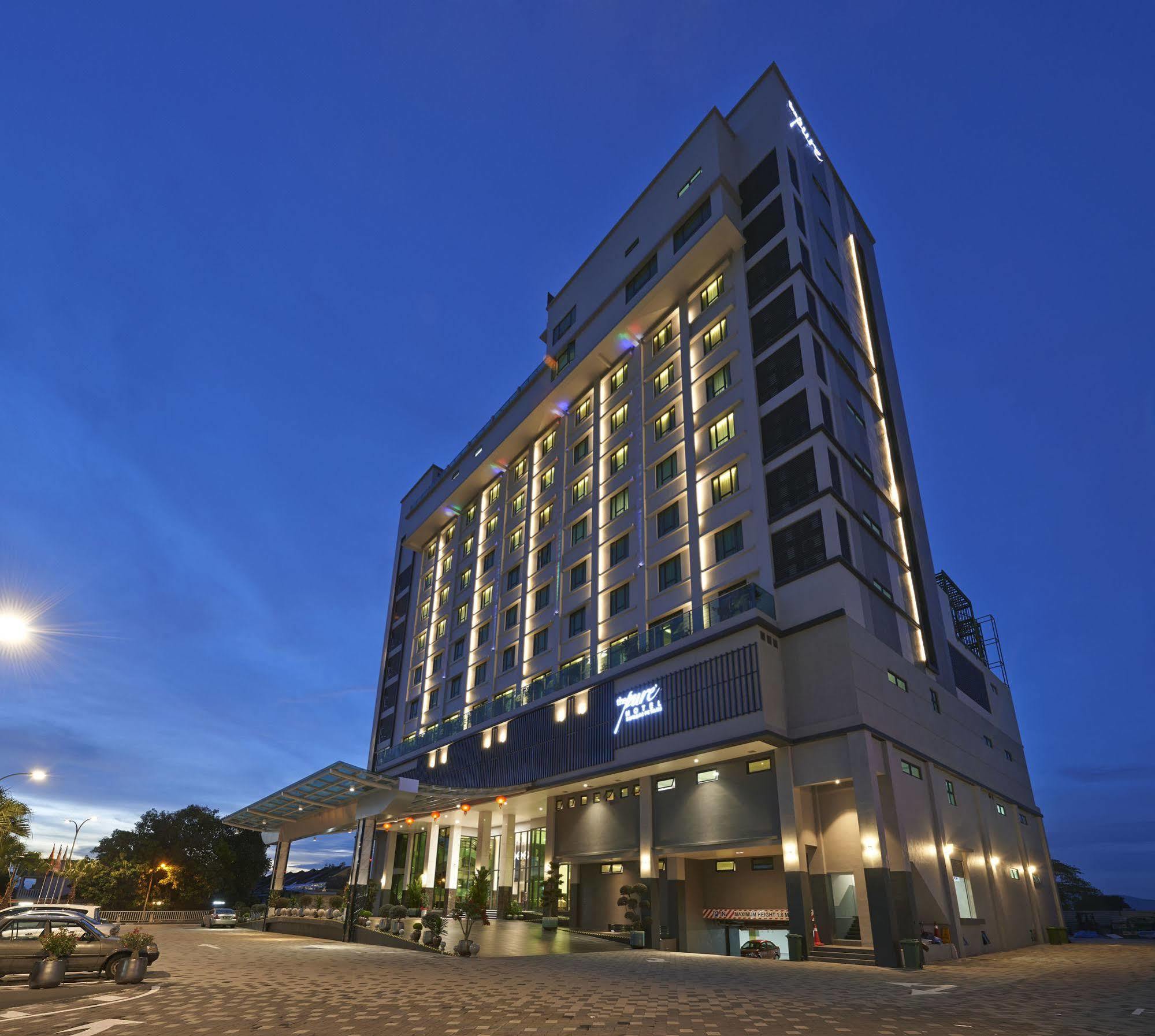 Purest Hotel Sungai Petani Buitenkant foto